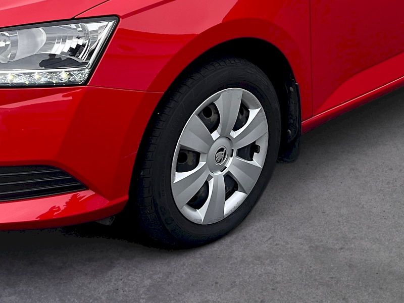 Škoda Fabia (2019) Active 1.0 MPi 44kW 5°manuální - fotka 25 z 25