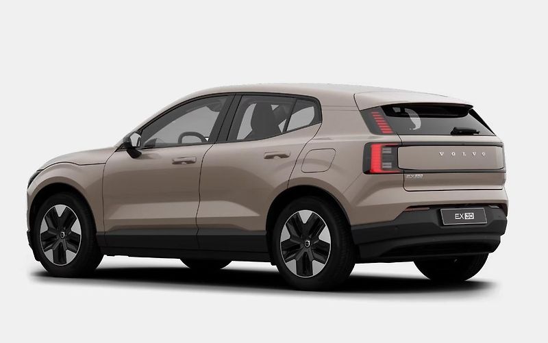 Volvo EX30 (2026) P5 ELECTRIC RWD PLUS - fotka 6 z 12