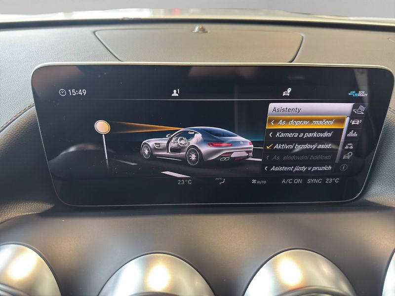 Mercedes-Benz AMG GT (2019) Mercedes S - fotka 21 z 25