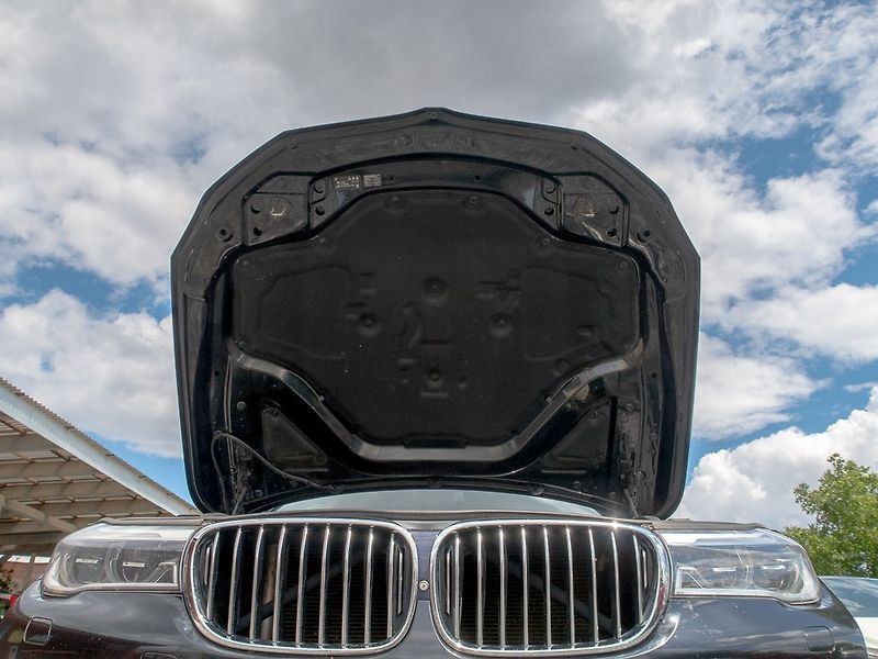 BMW Řada 7 (2018) ČR 740D 235KW 4x4 - fotka 57 z 60