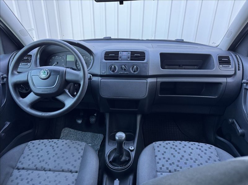 Škoda Praktik 1,2 TSI 63kW DPH 1.maj původČR - fotka 34 z 46