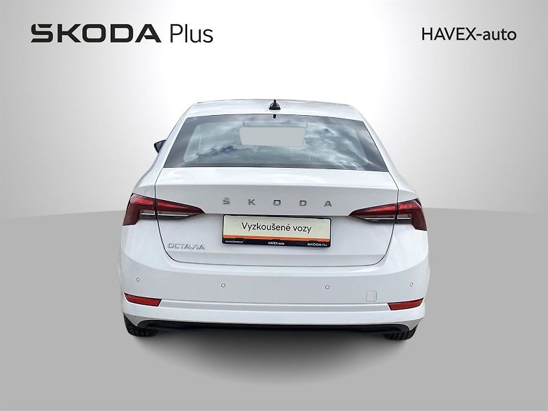 Škoda Octavia (2024) 1.5 TSI Ambition+ - fotka 34 z 34