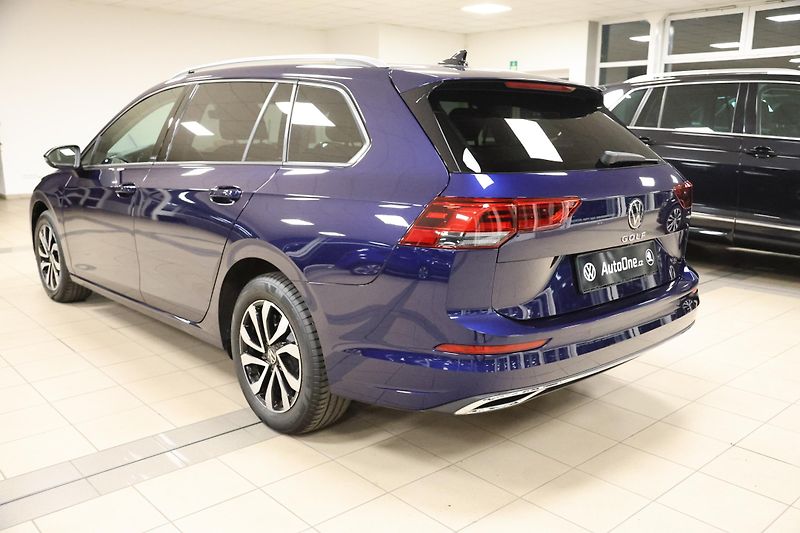 Volkswagen Golf Variant (2023) 2.0TDI LED Navi Tažné Display - fotka 6 z 39