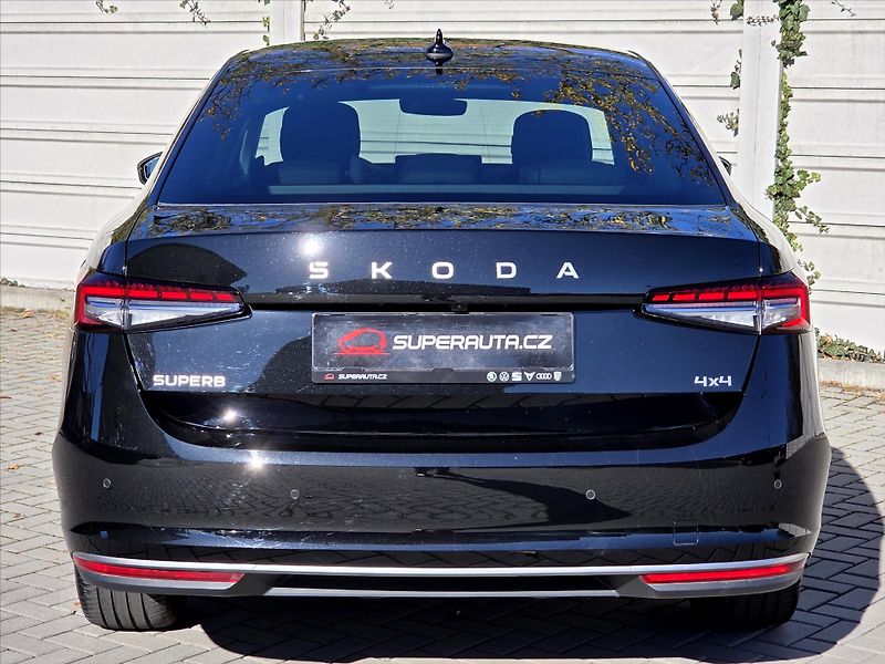 Škoda Superb 2,0 TDi DSG 4x4 L&K Tažné z. 1 - fotka 5 z 32