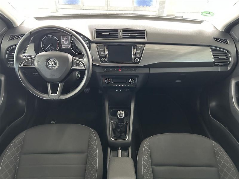 Škoda Fabia 1,2   TSI 81kW,SERVISKA,STYLE - fotka 8 z 28