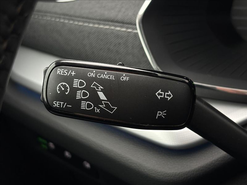 Škoda Octavia 2,0 TDI 110kW Style DSG - fotka 24 z 38