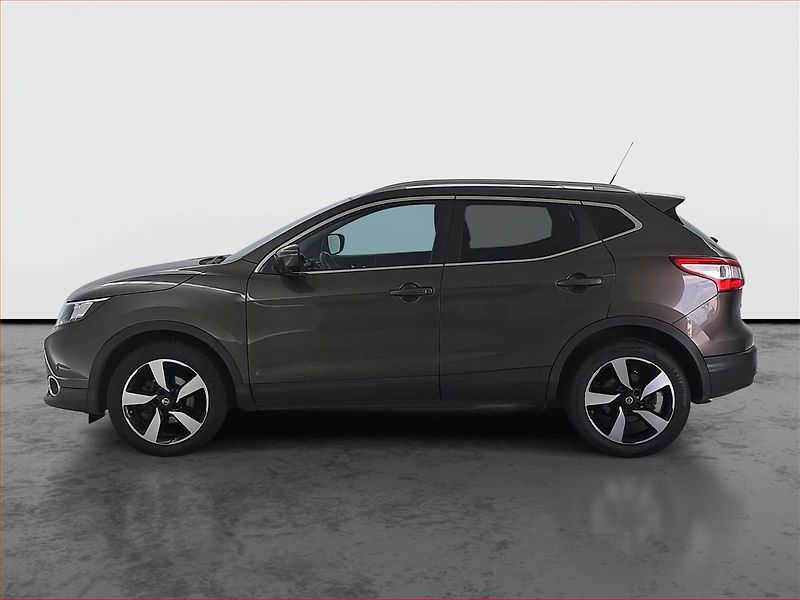 Nissan Qashqai (2015) 1.2 DIG-T, Automat, Serv.kniha - fotka 3 z 19
