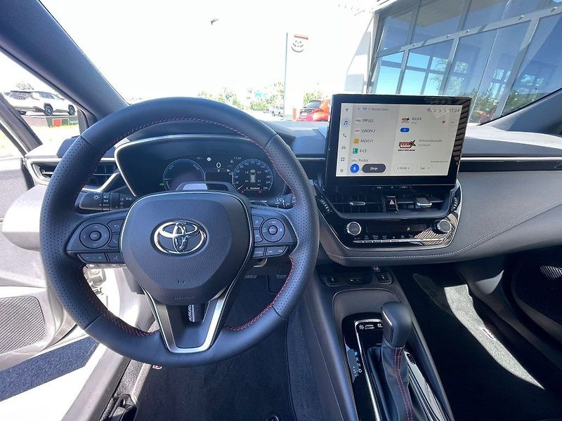 Toyota Corolla 2.0 Hybrid Automat GR SPORT - fotka 21 z 29