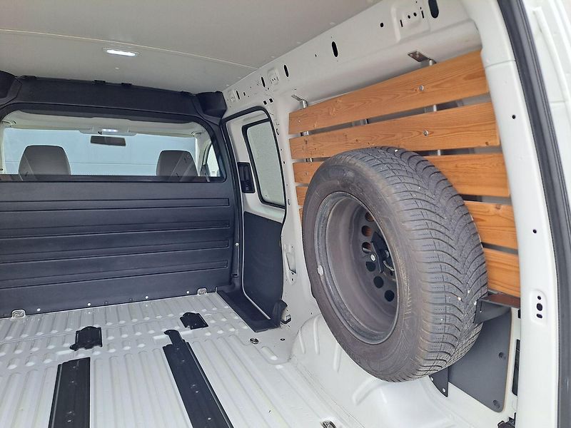 Volkswagen Caddy (2019) 1.4 TGI Maxi ZÁRUKA, 81kW - fotka 28 z 29