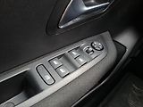 Peugeot 208 ACTIVE PACK 1.2 PT 100k M6 - náhled 25