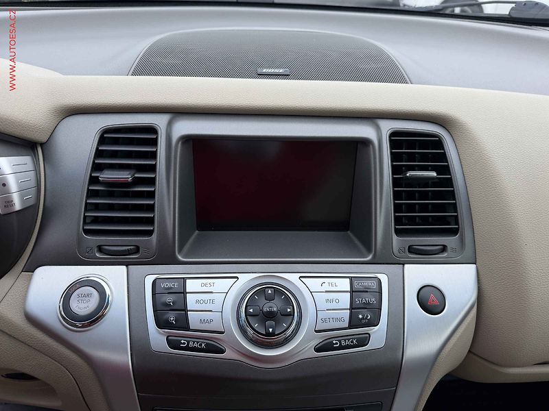 Nissan Murano (2012) 2.5 dci, 2.maj, AT - fotka 13 z 18