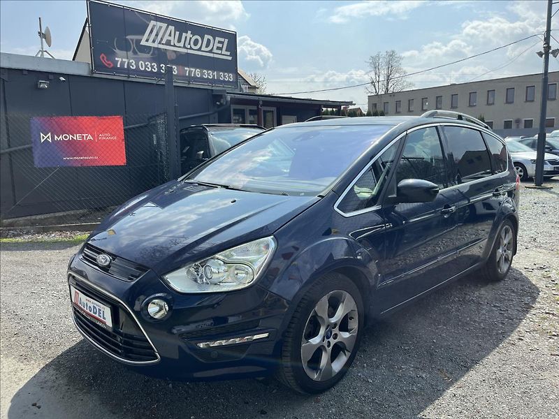 Ford S-MAX 2,2 TDCi 147kW  ACC,Xenon,Navi - fotka 2 z 45