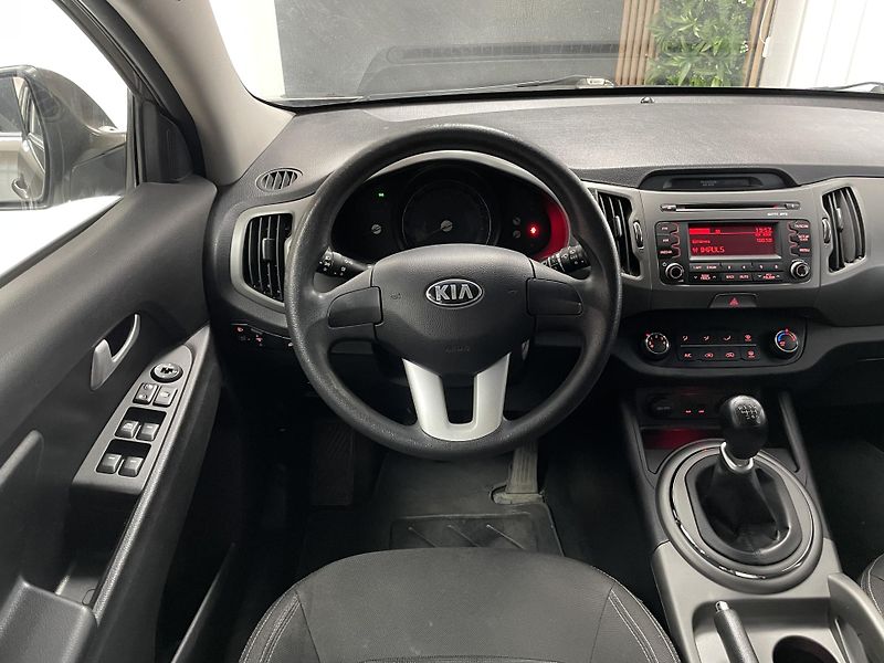 Kia Sportage 1.6 GDi ČR TZ REZERVACE  - fotka 22 z 23