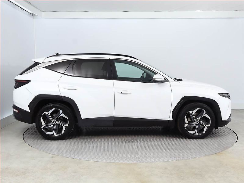 Hyundai Tucson (2021) Premium 1.6 T-GDI - fotka 6 z 23