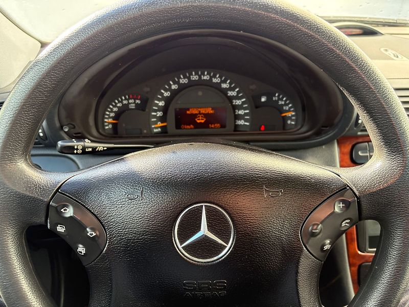 Mercedes-Benz Třídy C 1.7, 105kW, Kompressor - fotka 8 z 23