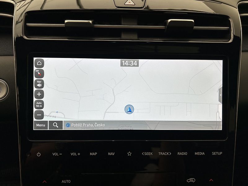 Hyundai Tucson 1.6 CRDI 4x4 Style Premium - fotka 14 z 27