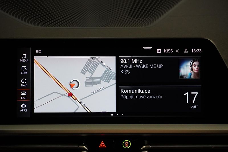 BMW Řada 3 M340XD,HUD,H/K,CARBON STŘECHA - fotka 29 z 40