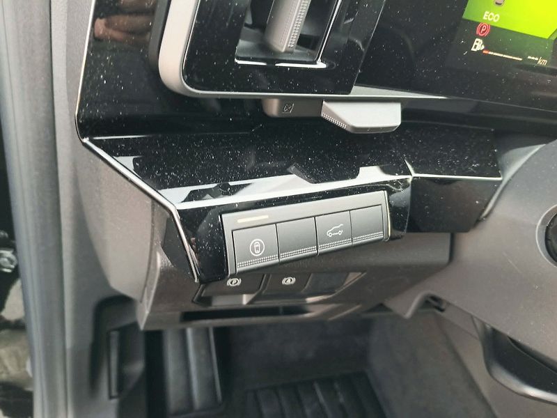 Renault Austral (2026) techno mild hybrid 150 auto - fotka 14 z 27