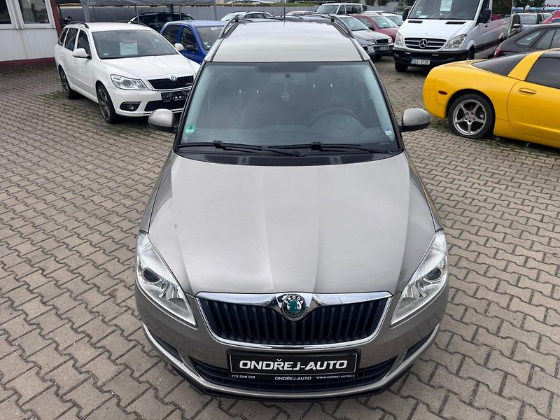 Škoda Roomster (2011) 1,6 TDI 77 KW KILOMETRY TAŽNÉ - fotka 8 z 50