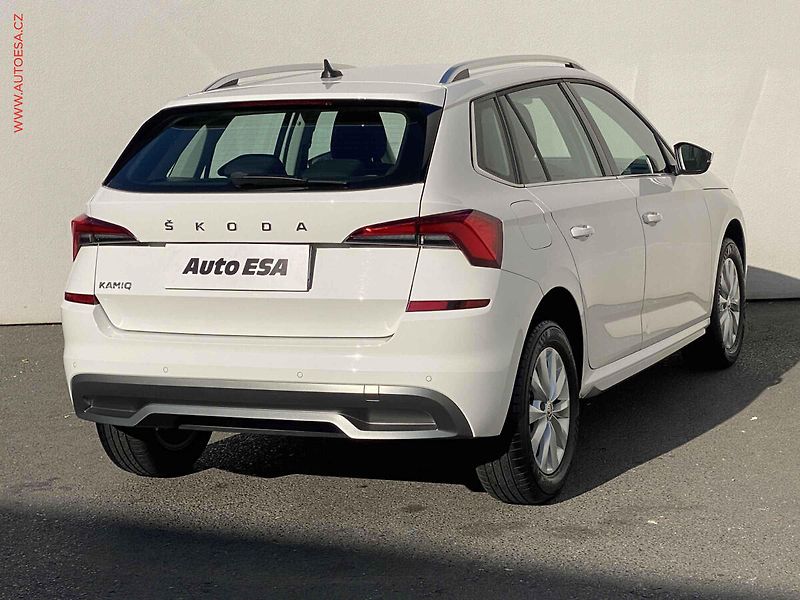 Škoda Kamiq (2021) 1.5 TSi, 2.maj,ČR, Style - fotka 4 z 20