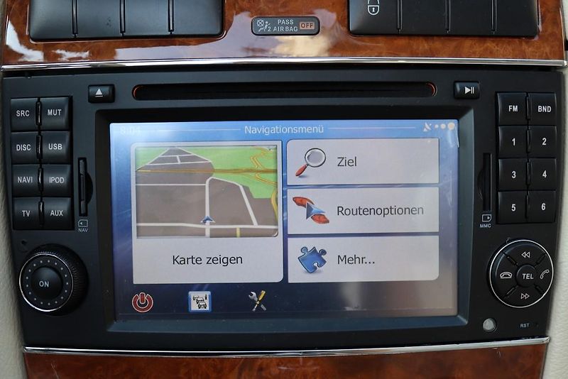Mercedes-Benz CLK 550 AMG CABRIO 285kW - fotka 31 z 50