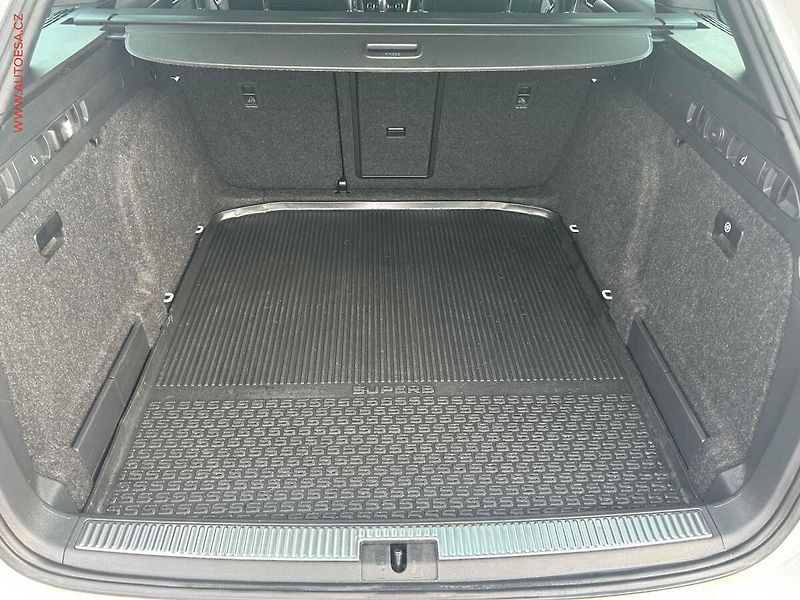 Škoda Superb (2020) 2.0 TDi, DSG - fotka 7 z 20