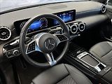 Mercedes-Benz Třídy A 180 Progressive Line - náhled 9