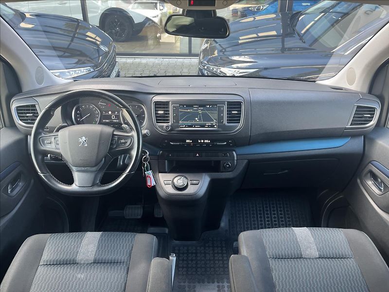 Peugeot Traveller 2,0 BlHDi  StandardActive AT C - fotka 10 z 22