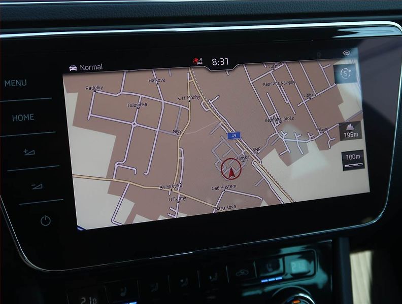Škoda Superb (2019) Laurin&Klement 2.0 TDI, ČR,DPH - fotka 21 z 26
