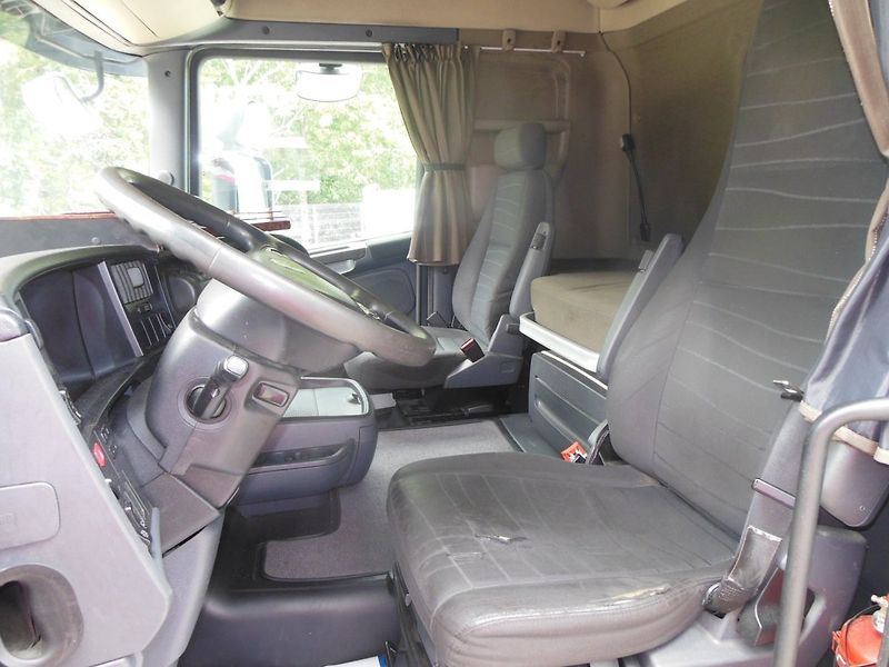 Scania R450 LowDeck, Retarder - fotka 14 z 22