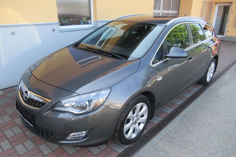 Opel Astra 1.4i AUT. KLIMA NAVIGACE - fotka 5 z 25