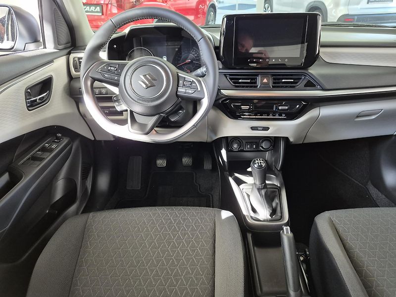 Suzuki Swift (2025) 1,2 ELEGANCE ALLGRIP HYBRID - fotka 5 z 6
