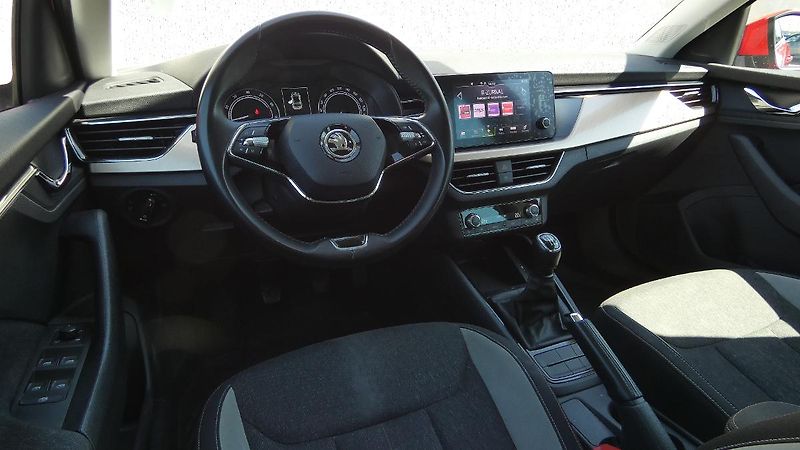 Škoda Scala 1,5TSI Style - fotka 5 z 24