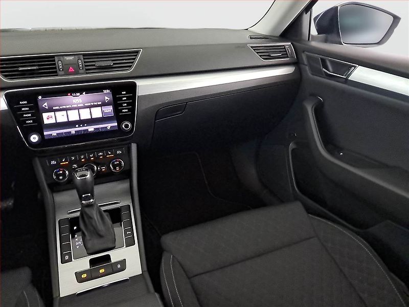 Škoda Superb (2020) Ambition 1.6 TDI, Automat - fotka 8 z 17