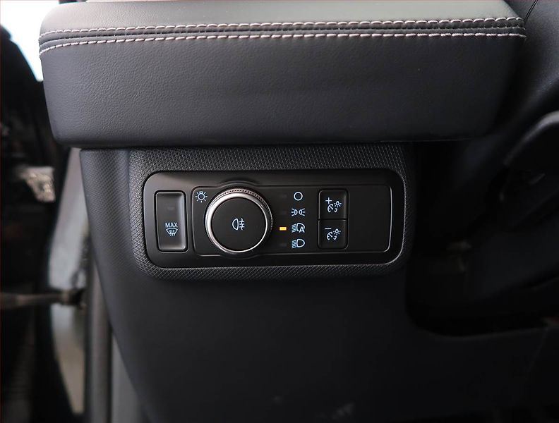 Ford Mustang Mach-E (2021) Standard Range RWD, SoH 95% - fotka 30 z 33
