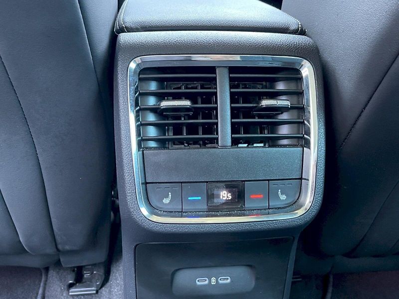 Škoda Octavia (2024) 1.5 TSI 110kW Style Plus combi - fotka 26 z 34