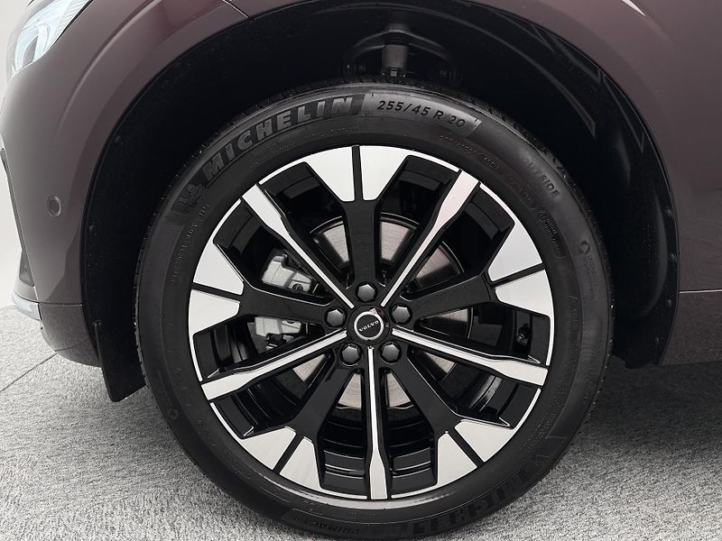 Volvo XC60 (2026) B5 AWD AUT BRIGHT ULTRA - fotka 17 z 26