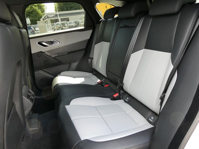 Land Rover Range Rover Velar (2026) 2,0 S D200 - fotka 14 z 34