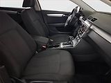Volkswagen Passat (2012) Comfortline 2.0 TDI, Automat - náhled 9