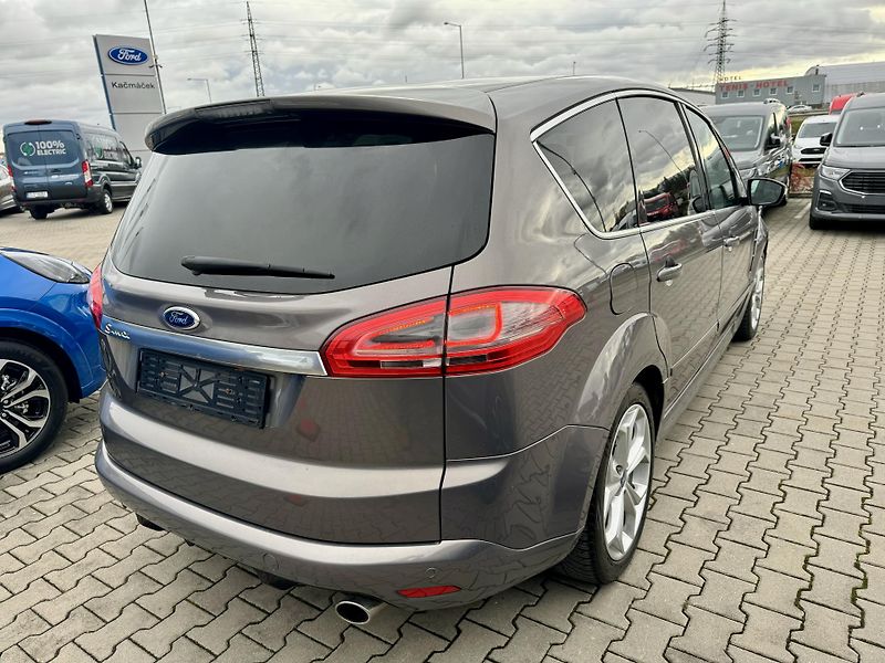 Ford S-MAX (2012) 2.2 TDCi TITANIUM S 7 MÍST - fotka 6 z 15