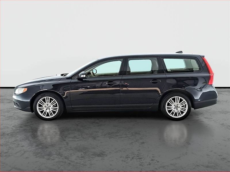 Volvo V70 (2009) 2.4 D, Automat, po STK - fotka 3 z 17