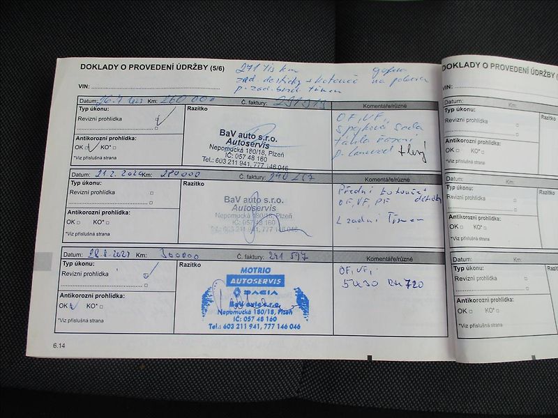 Renault Master 2,3 dCi 110k COOL DPH 12xvozů - fotka 24 z 30