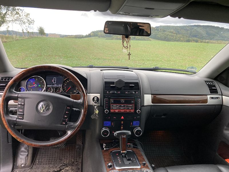 Volkswagen Touareg (2007) 3.0 TDI  - fotka 4 z 15