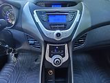 Hyundai Elantra (2012) Comfort 1,6/97kW - náhled 11