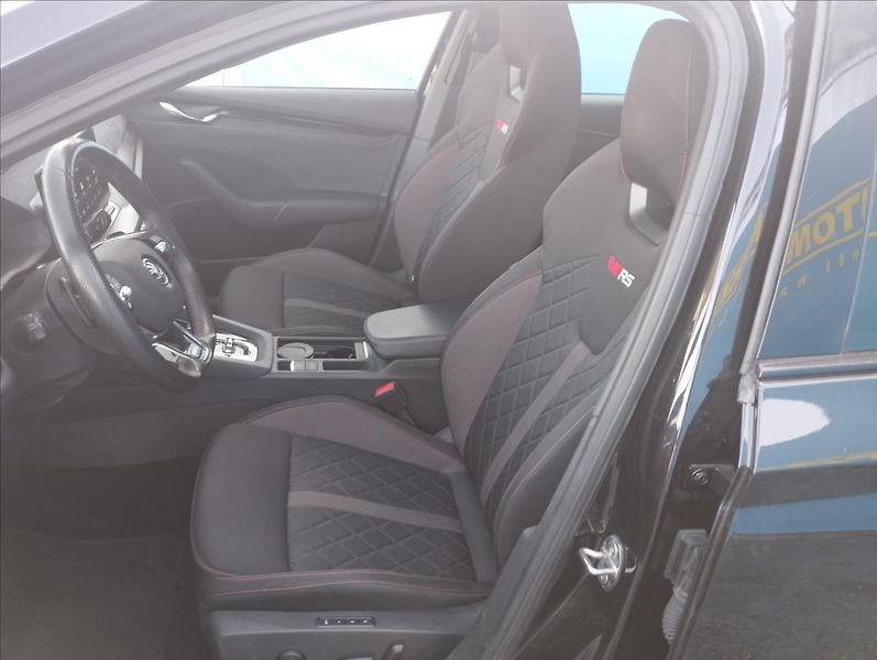 Škoda Octavia 1,4 110KW  RS IV - fotka 7 z 18