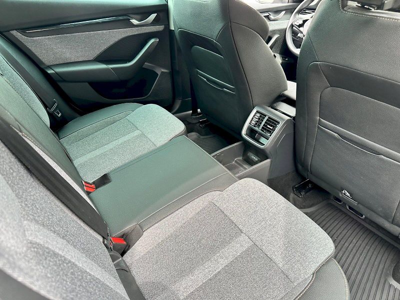 Škoda Octavia (2025) 1,5 TSI DSG SELECTION - fotka 20 z 24