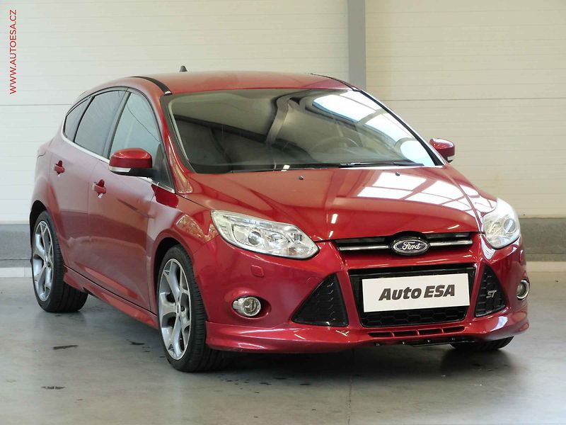 Ford Focus (2012) 2.0TDCi, ČR, Xenon, AC - fotografie inzerátu