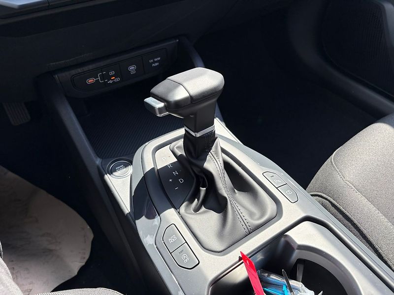 Kia Ostatní (2026) HB 1,6 T-GDi GPF 7DCT EXCLUSIV - fotka 16 z 16