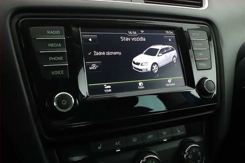 Škoda Octavia (2016) 1.6 TDI, Tempomat - fotka 15 z 17