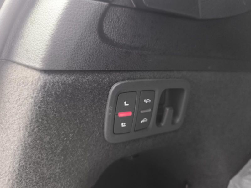 Audi SQ7 4.0 TFSi - fotka 20 z 24